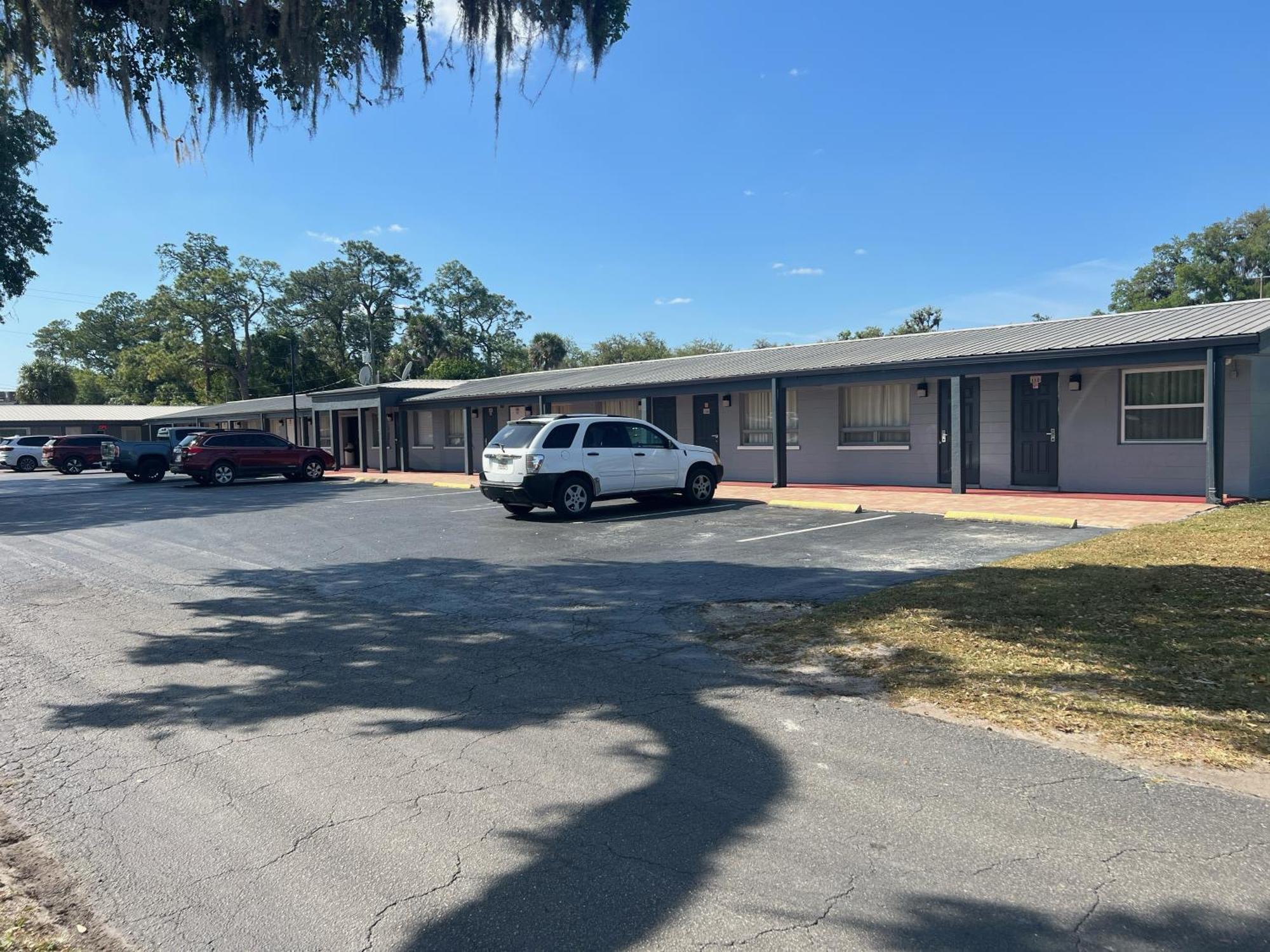 Labelle Motel Exterior photo